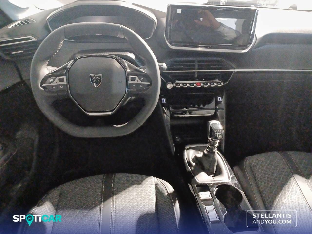 Foto Peugeot 208 8