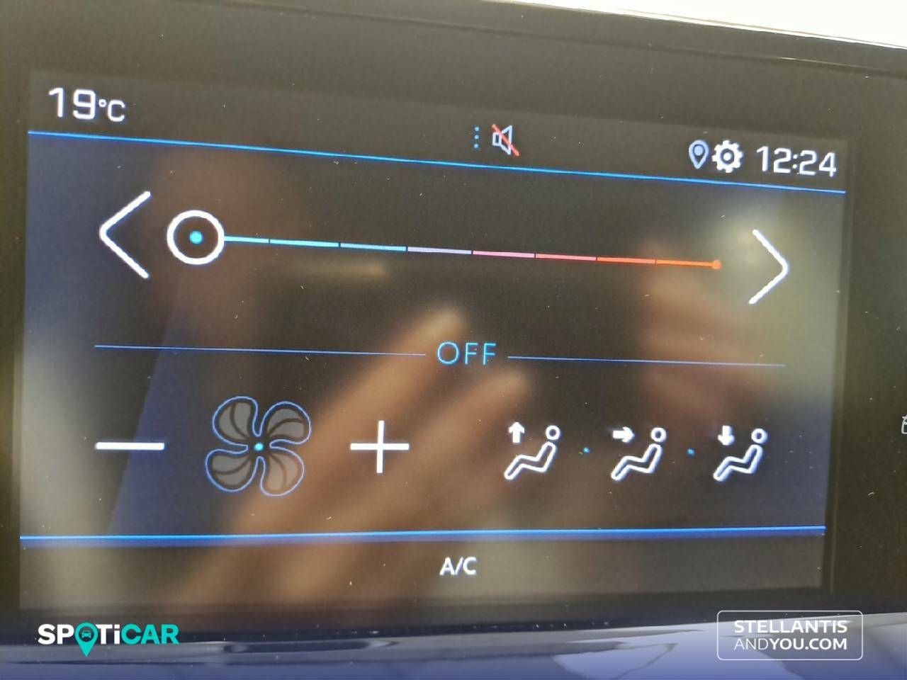 Foto Peugeot 208 17