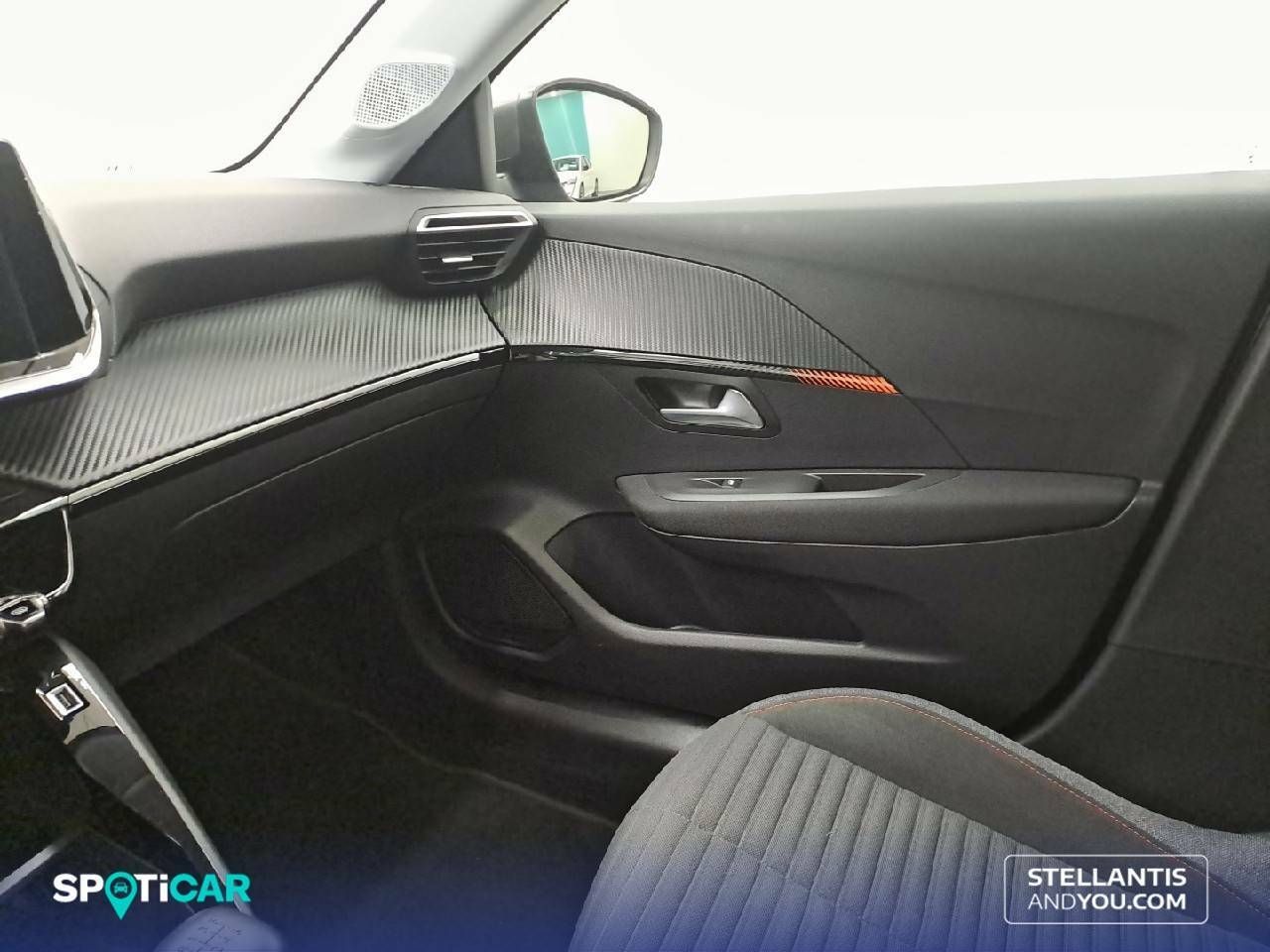 Foto Peugeot 208 24