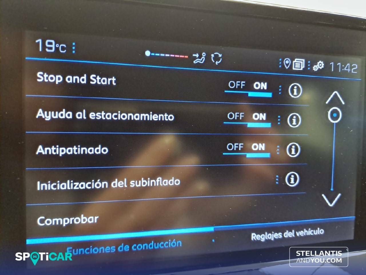 Foto Peugeot 208 20