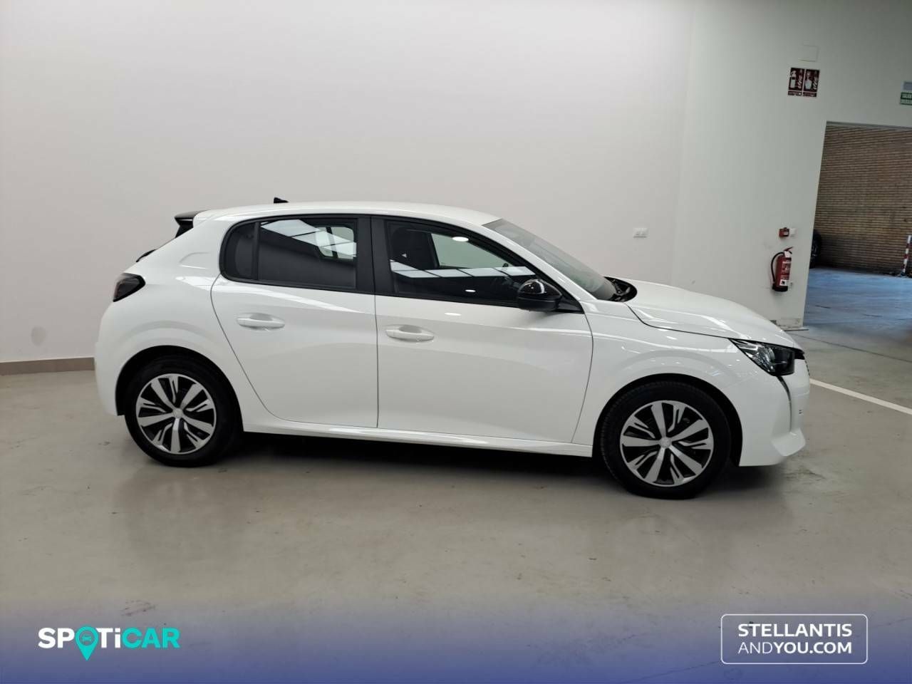Foto Peugeot 208 4