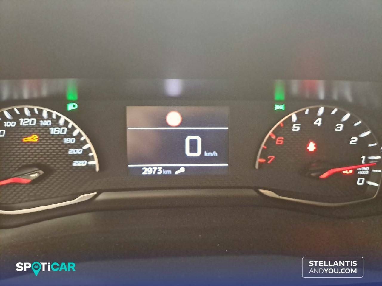 Foto Peugeot 208 14