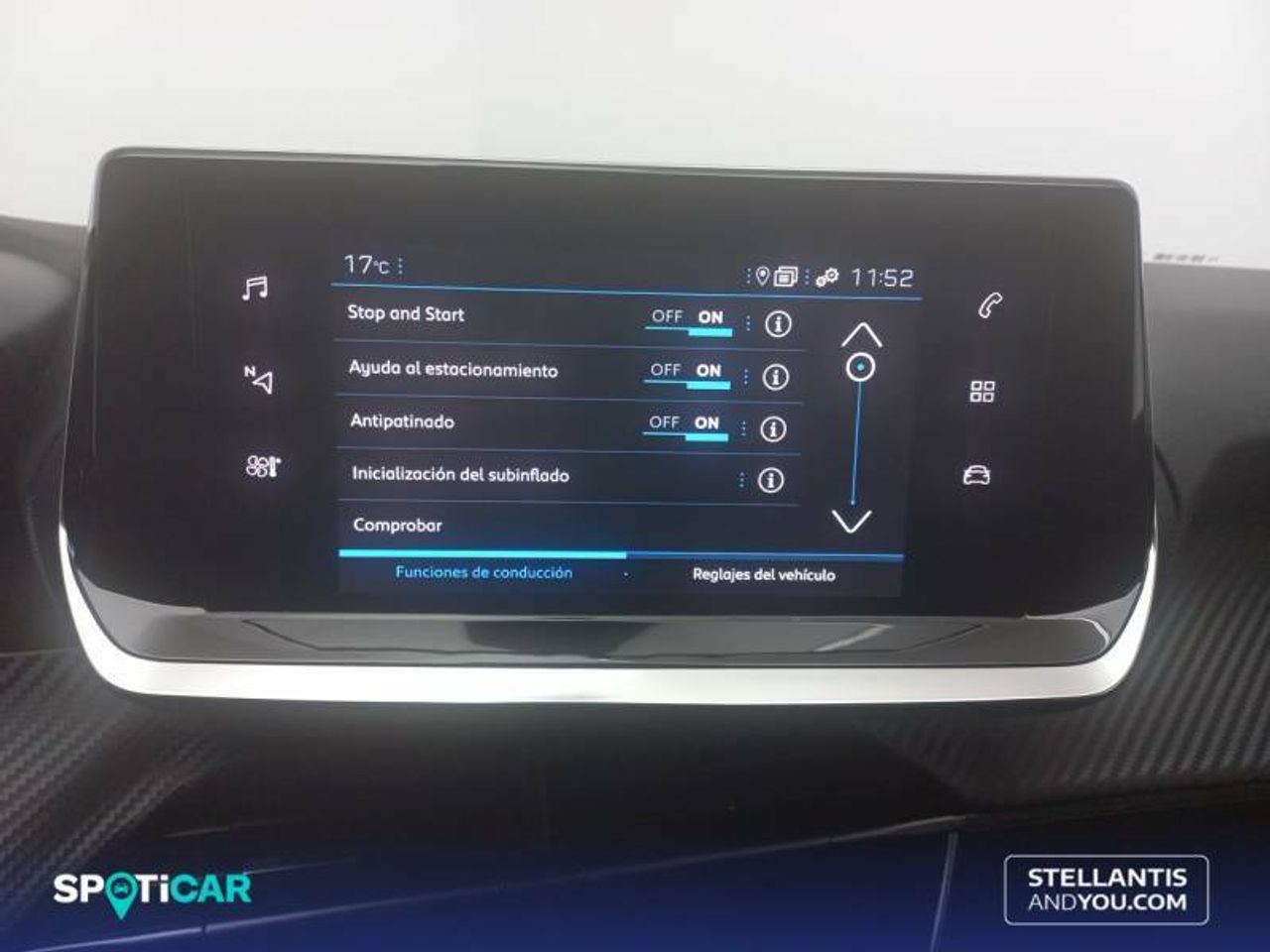Foto Peugeot 208 18