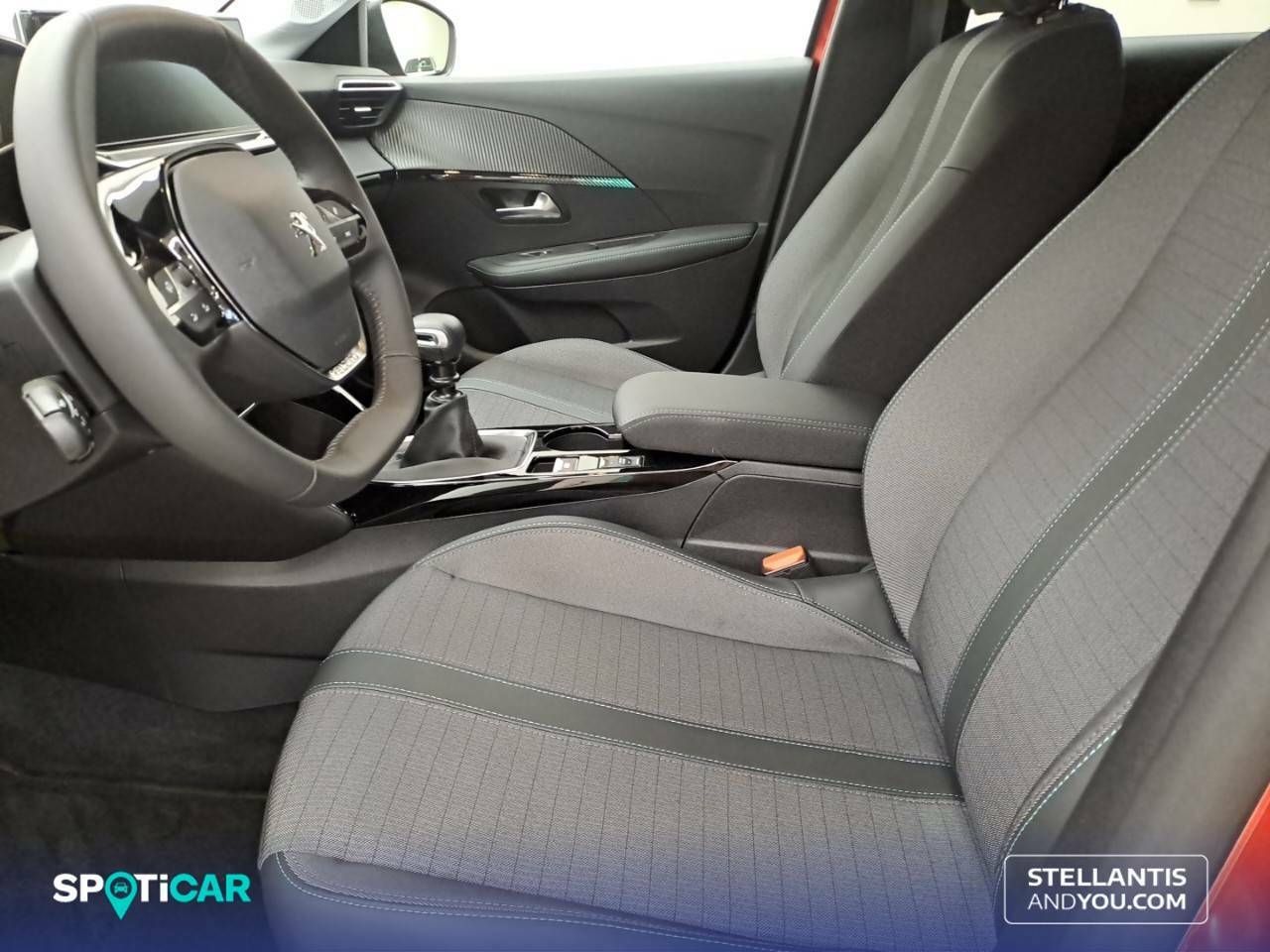 Foto Peugeot 208 9