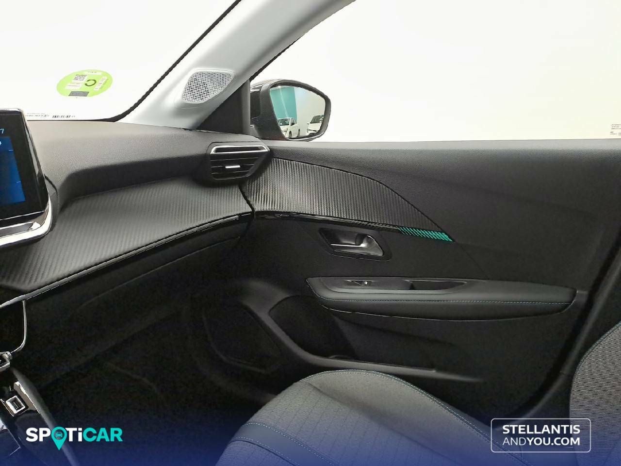 Foto Peugeot 208 23