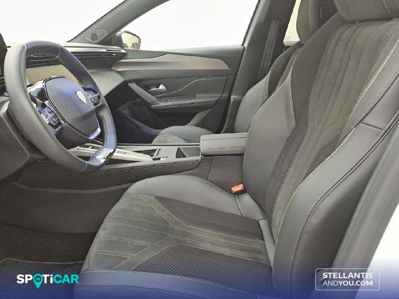 Foto Peugeot 408 9
