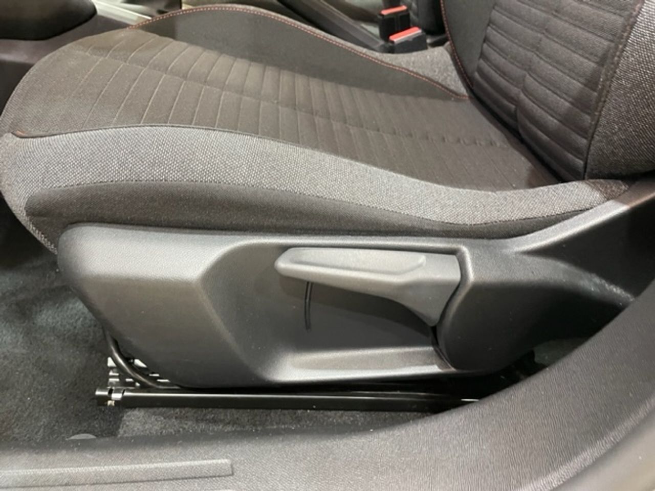 Foto Peugeot 2008 7