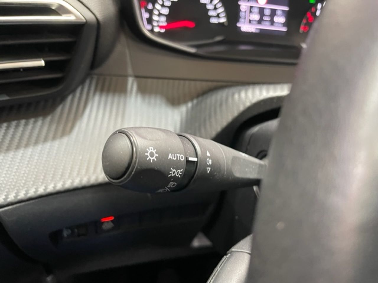 Foto Peugeot 2008 10