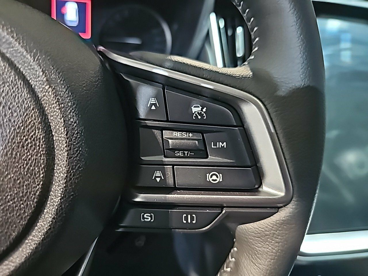Foto Subaru Outback 13