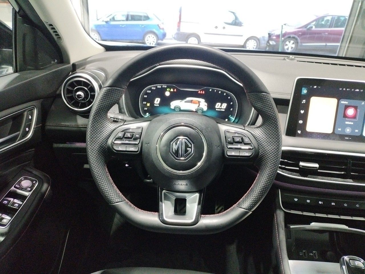 Foto MG HS 10