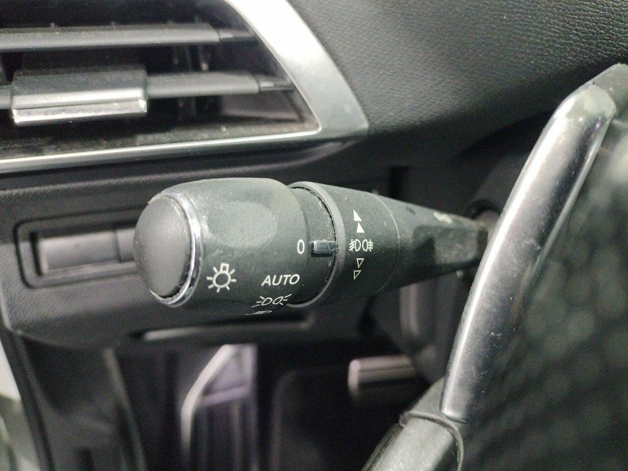 Foto Peugeot 5008 14