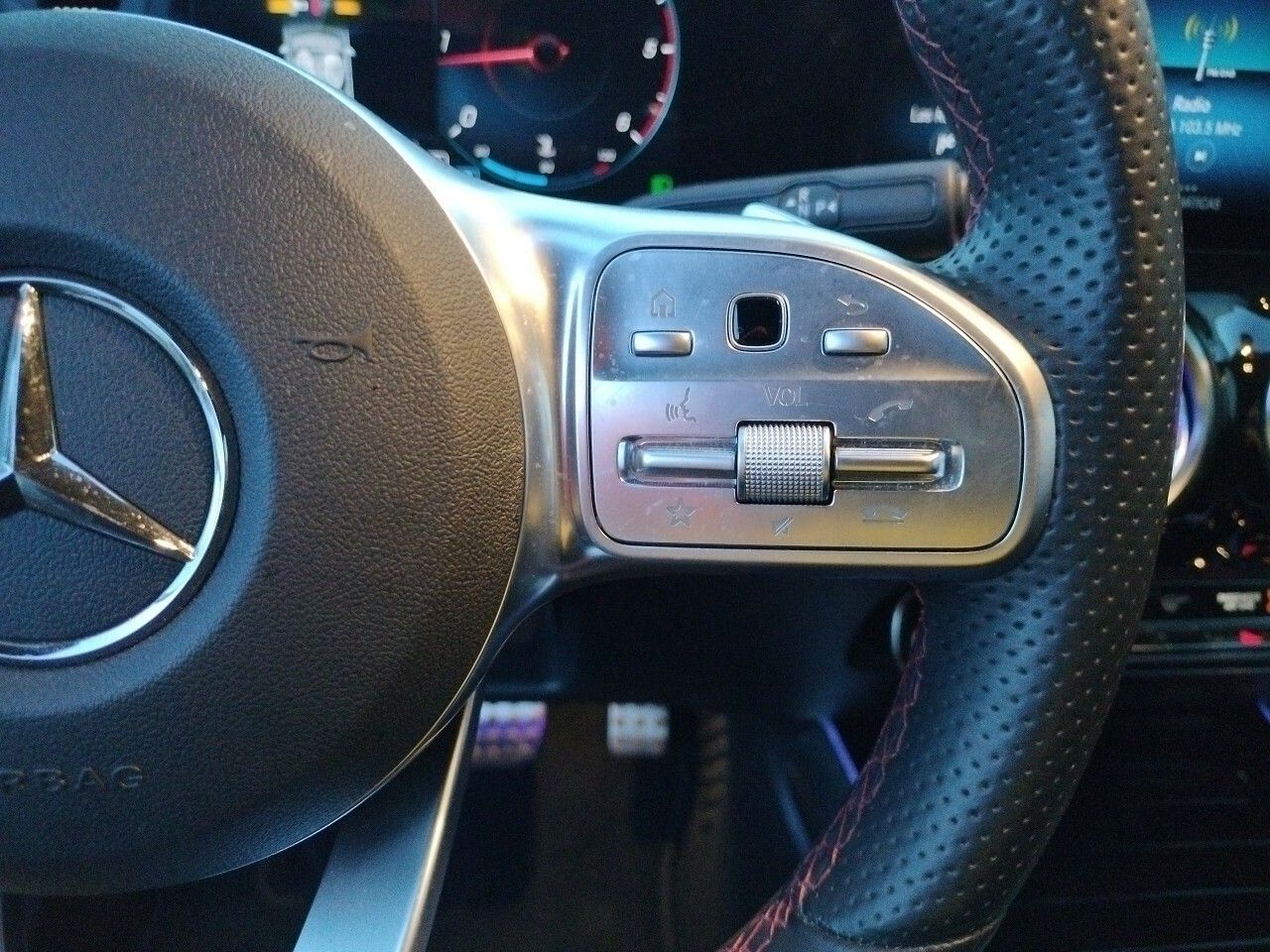 Foto Mercedes-Benz Clase GLA 14