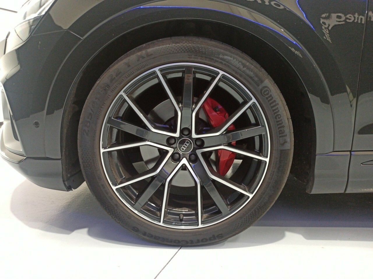 Foto Audi Q8 29