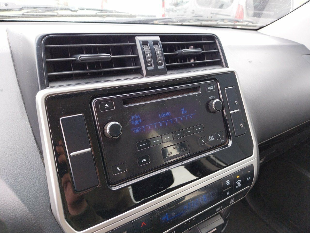 Foto Toyota Land Cruiser 15