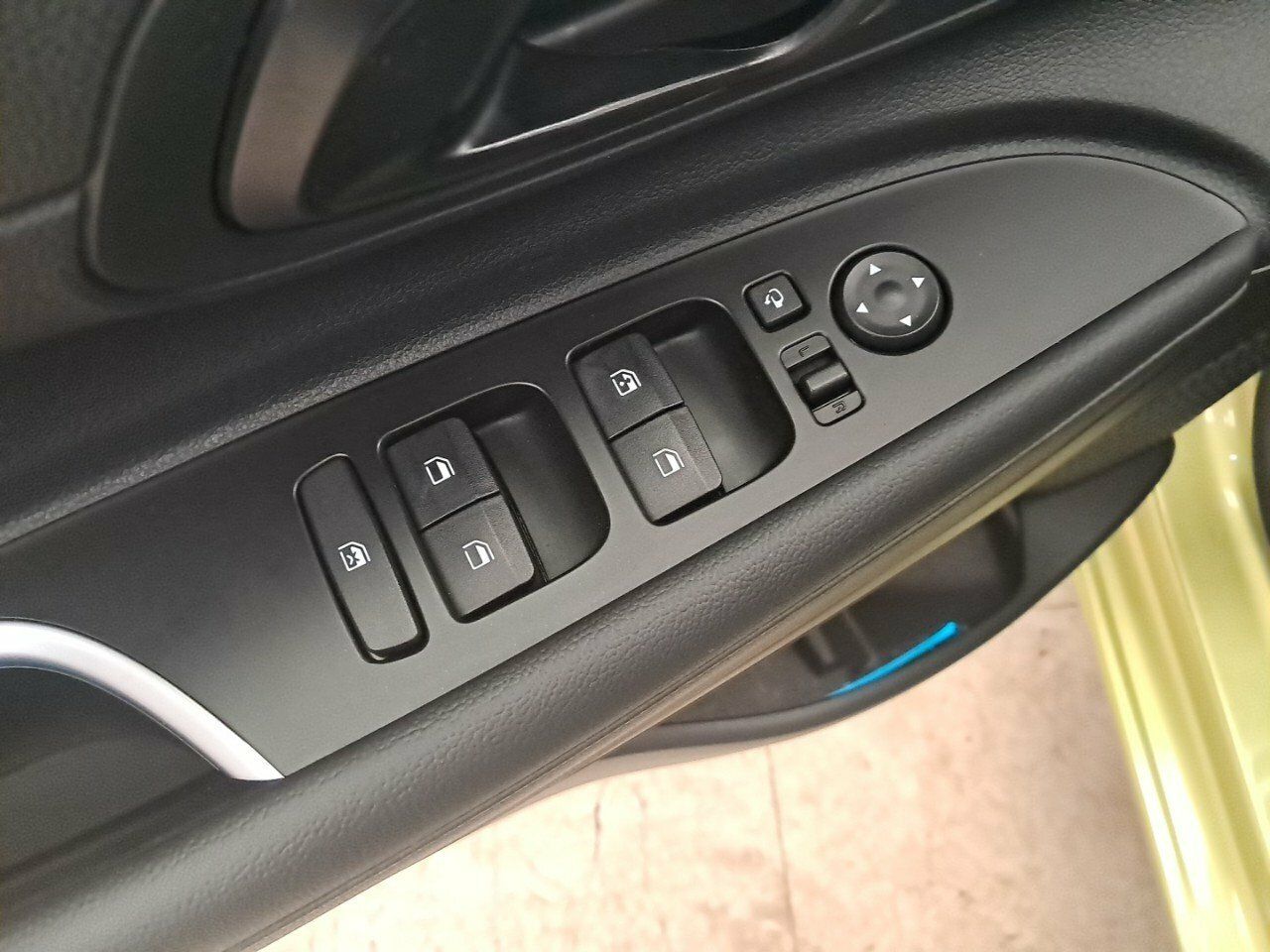 Foto Hyundai i20 32