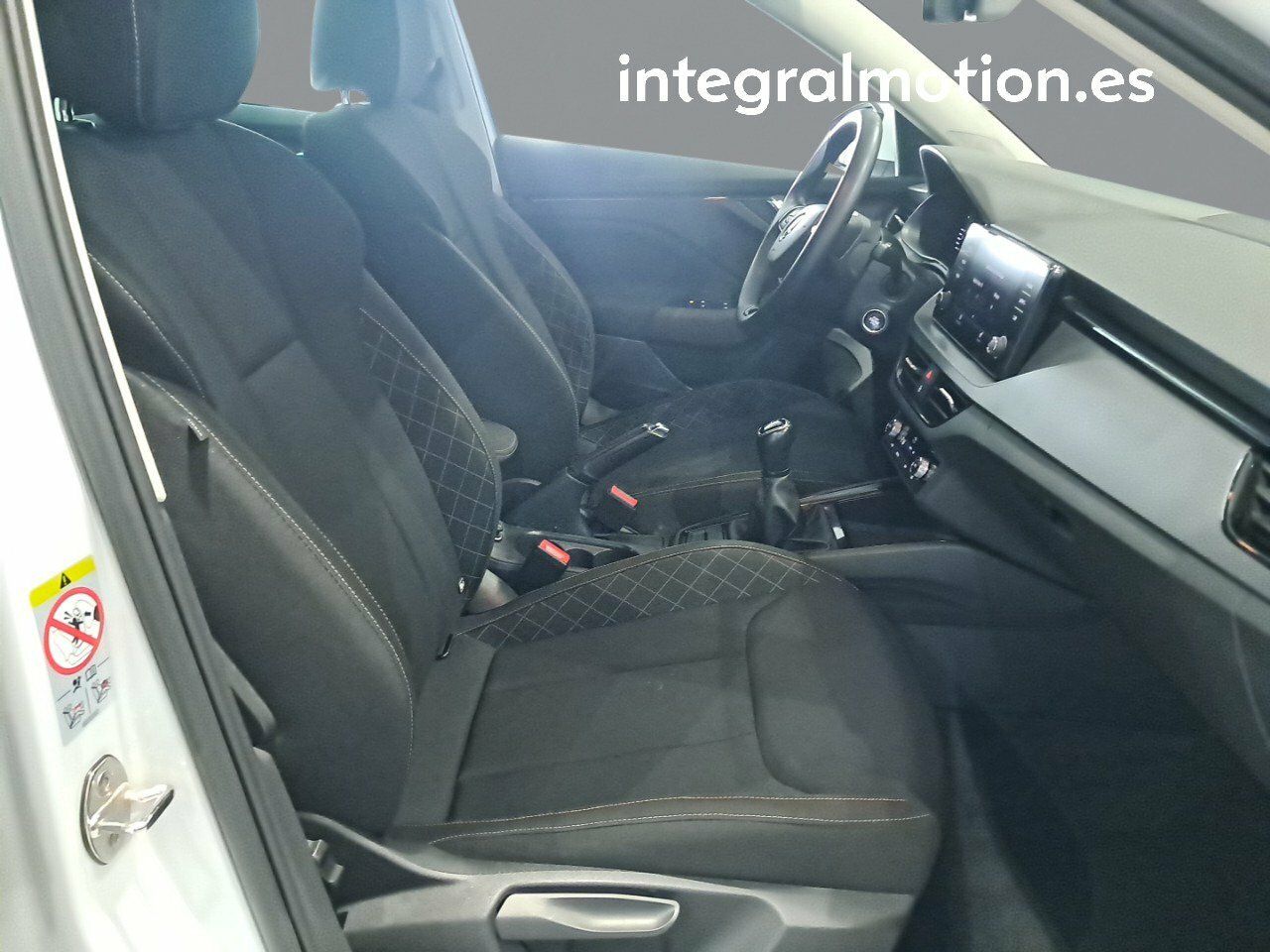 Foto Skoda Scala 9