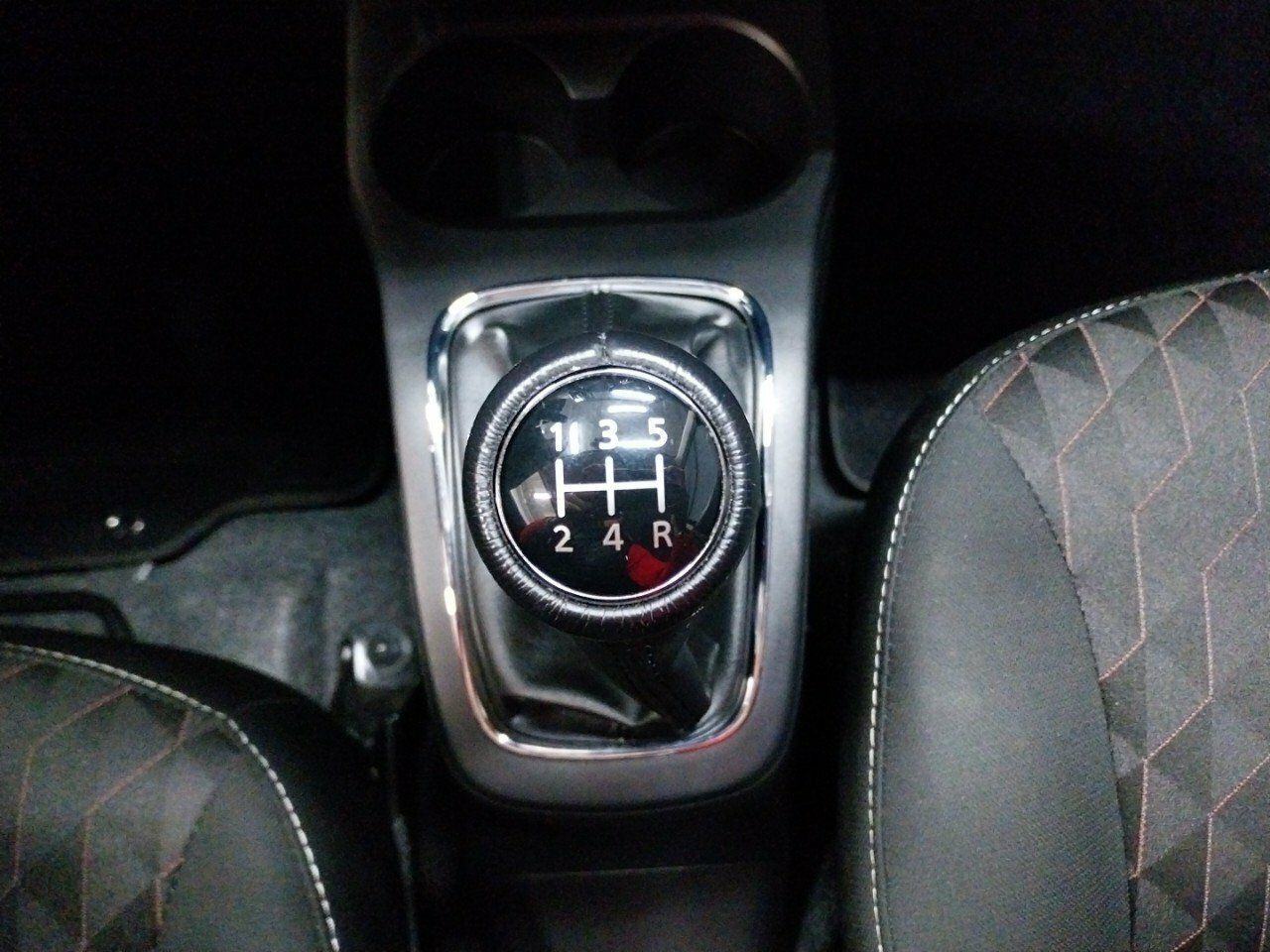 Foto Mitsubishi Space Star 7