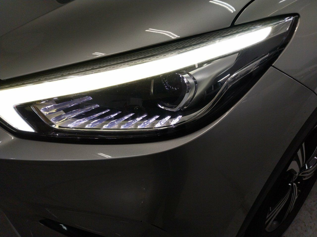 Foto MG ZS 16
