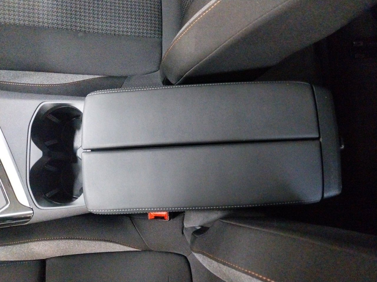 Foto Peugeot 5008 26
