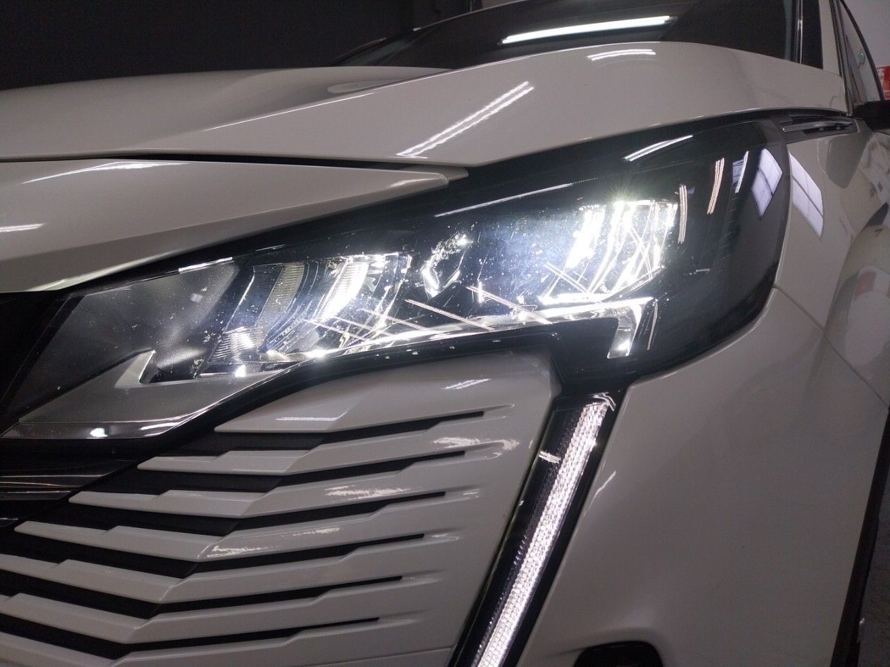 Foto Peugeot 5008 29