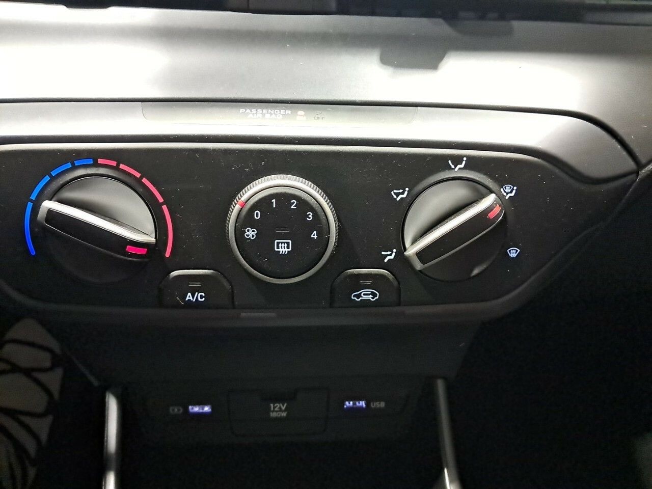 Foto Hyundai Bayon 17