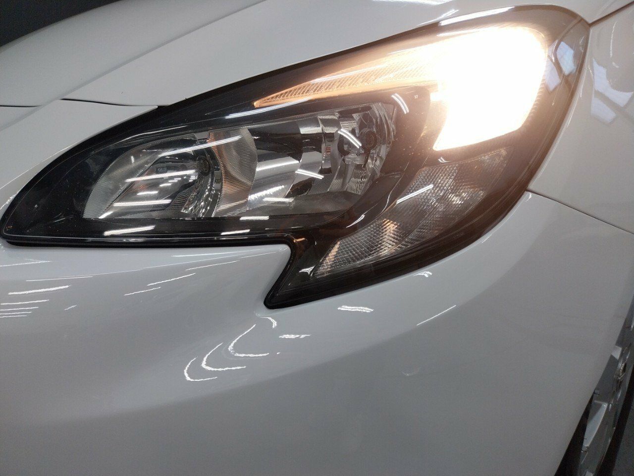 Foto Opel Corsa 27