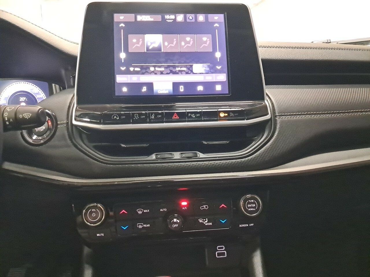 Foto Jeep Compass 17