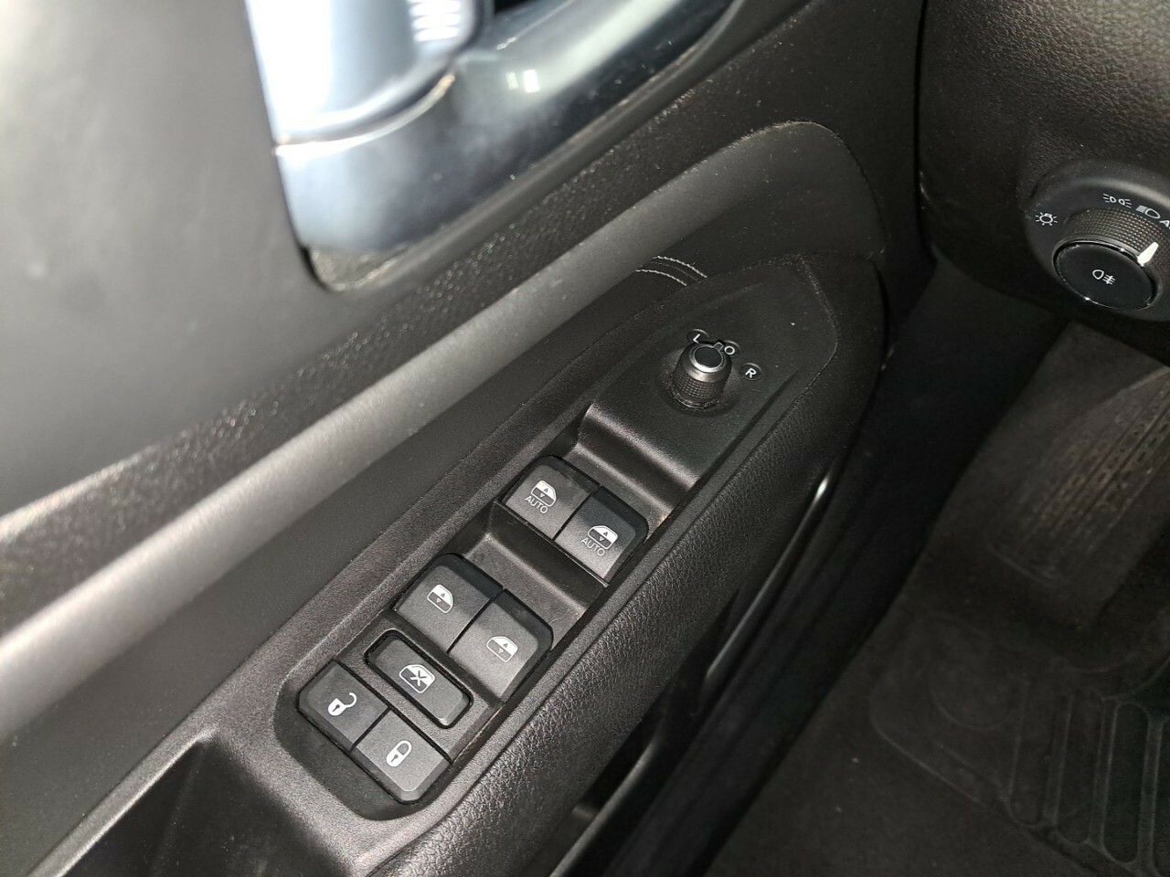Foto Jeep Compass 32
