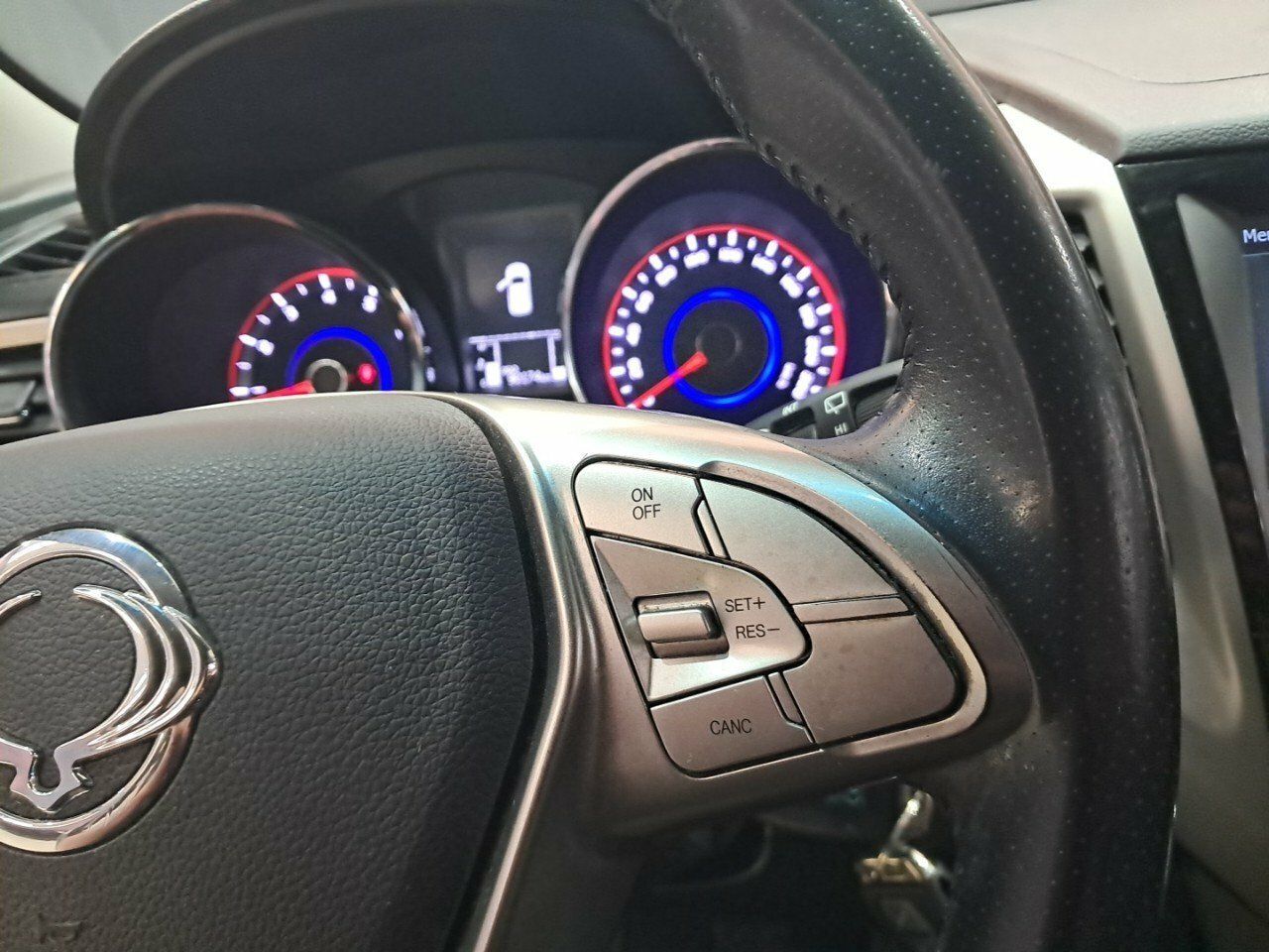Foto SsangYong Tivoli 11