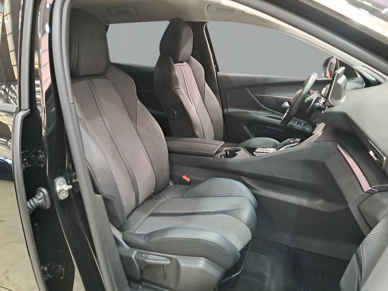Foto Peugeot 3008 9