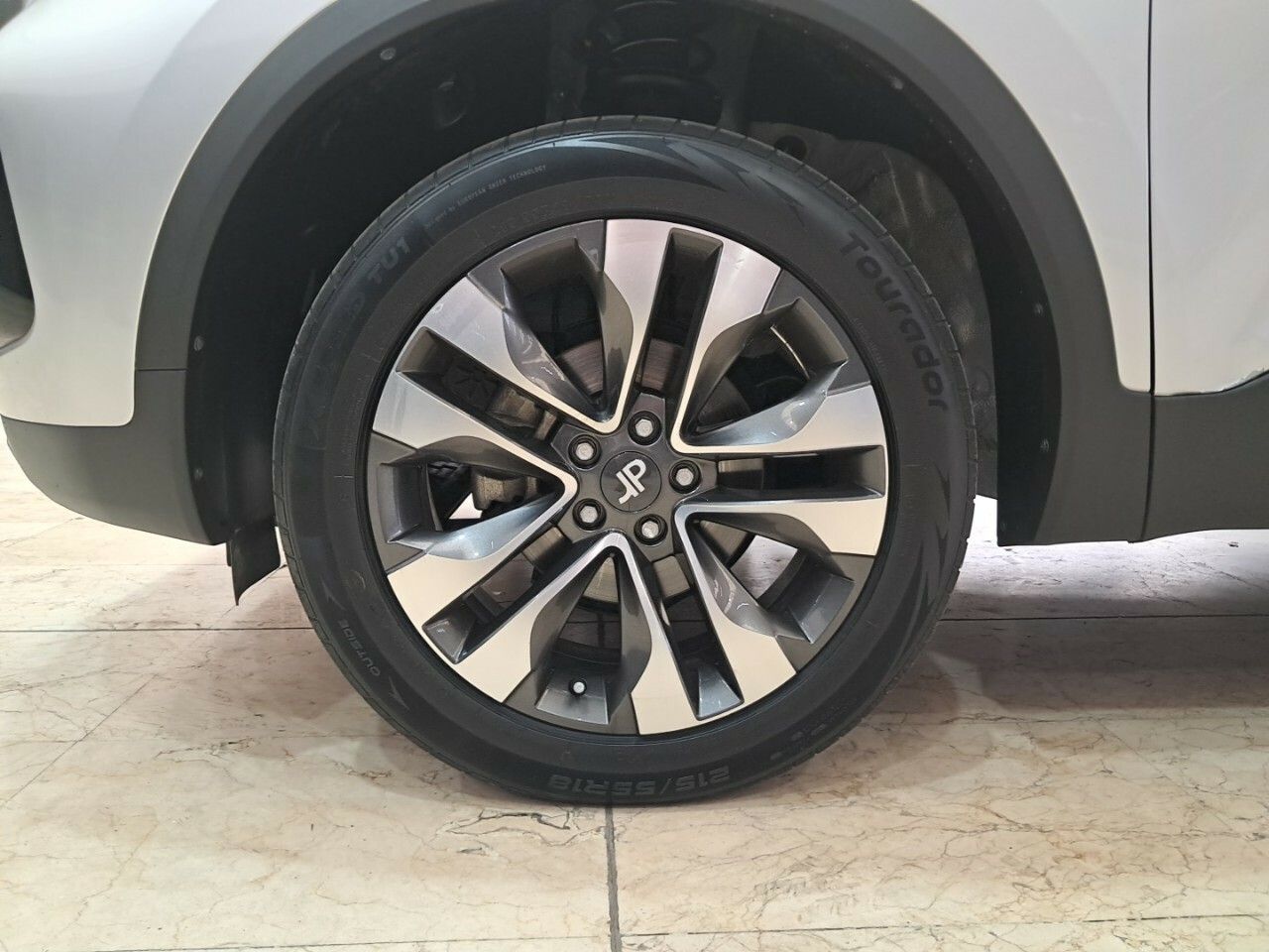 Foto DR Automobiles DR5 29