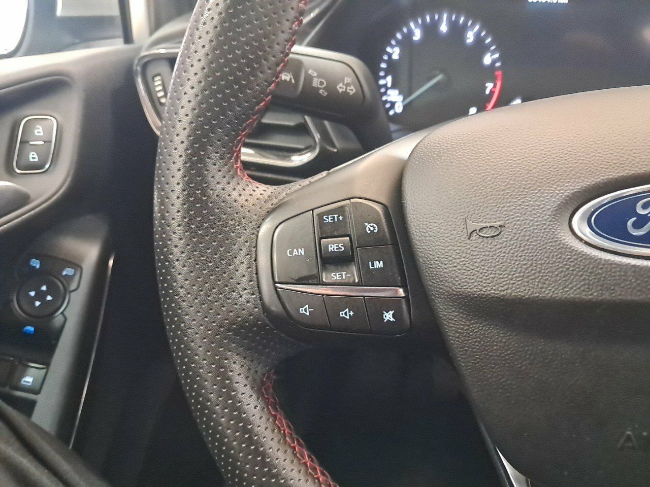 Foto Ford Fiesta 12