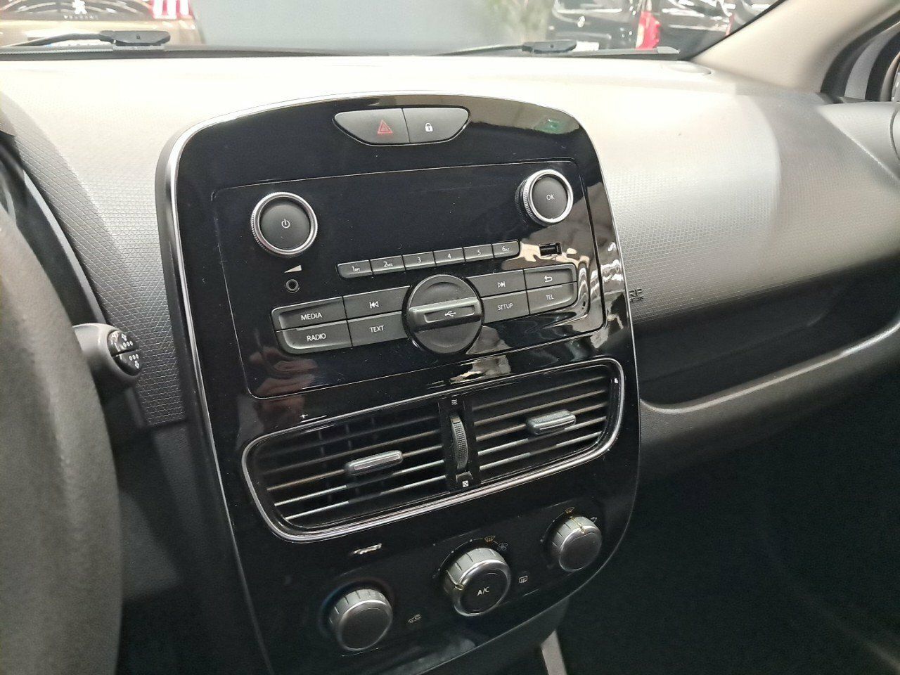 Foto Renault Clio 16