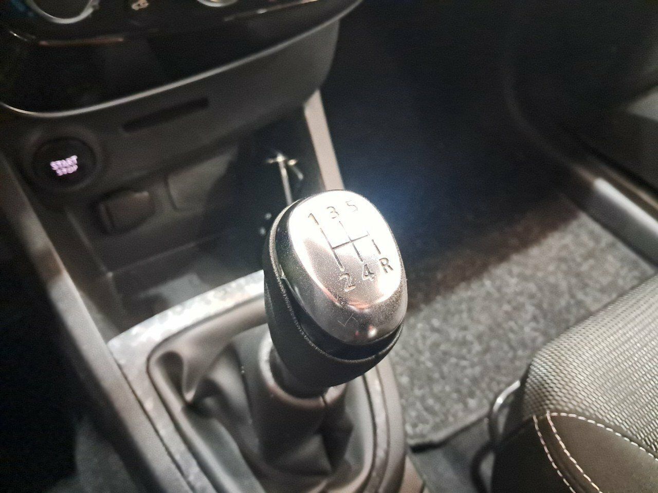 Foto Renault Clio 18
