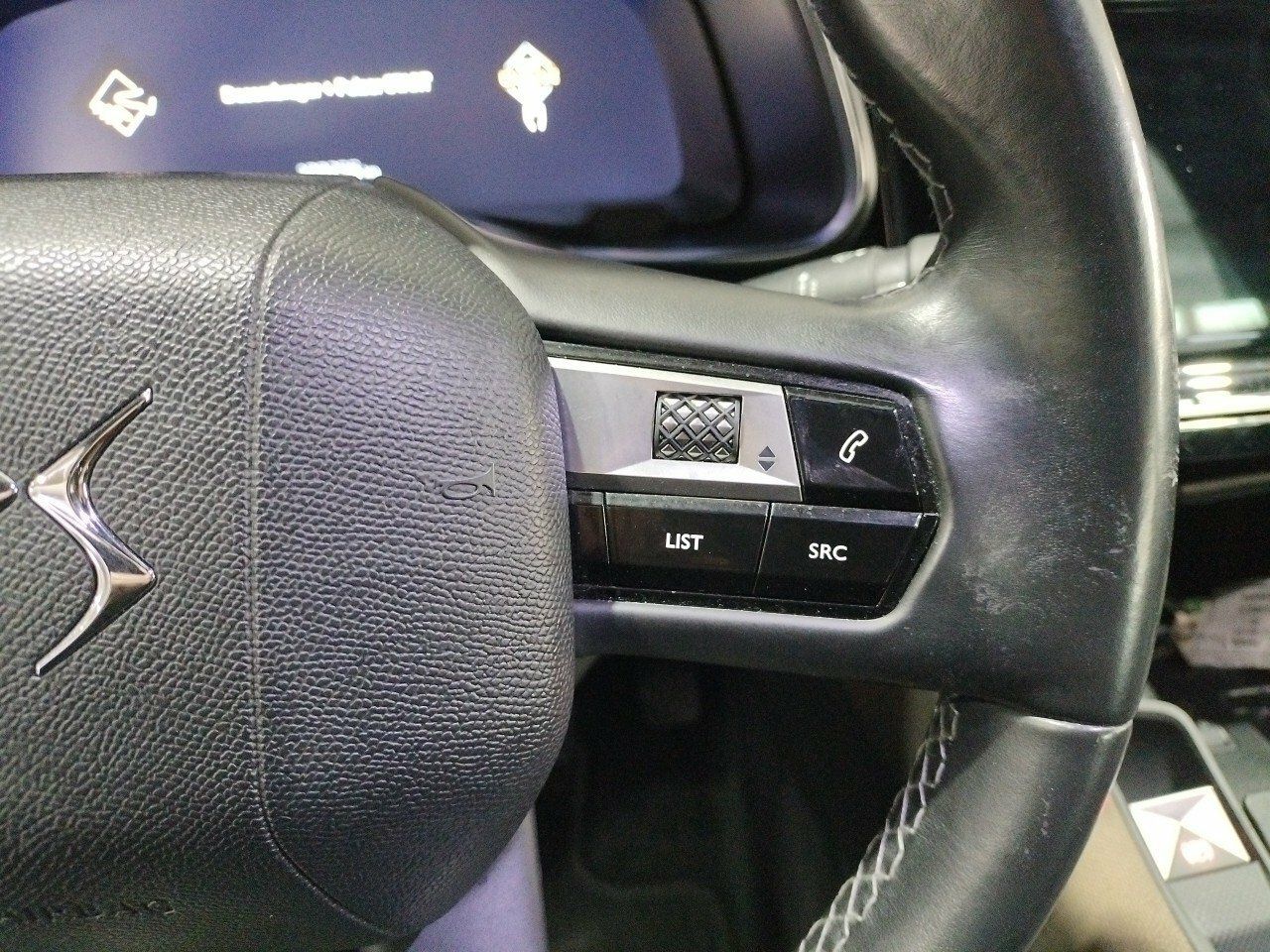 Foto DS Automobiles DS 7 12