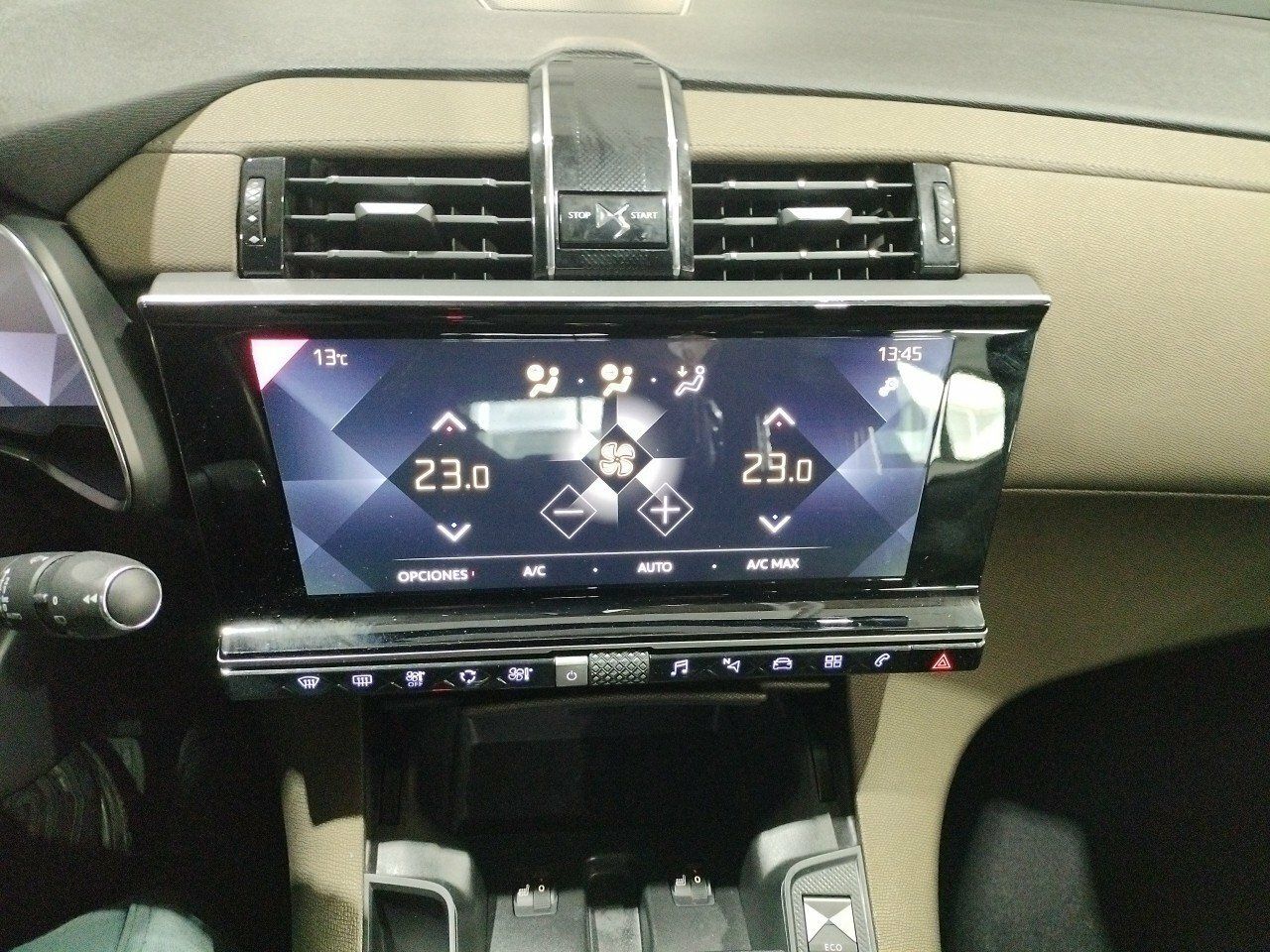 Foto DS Automobiles DS 7 16
