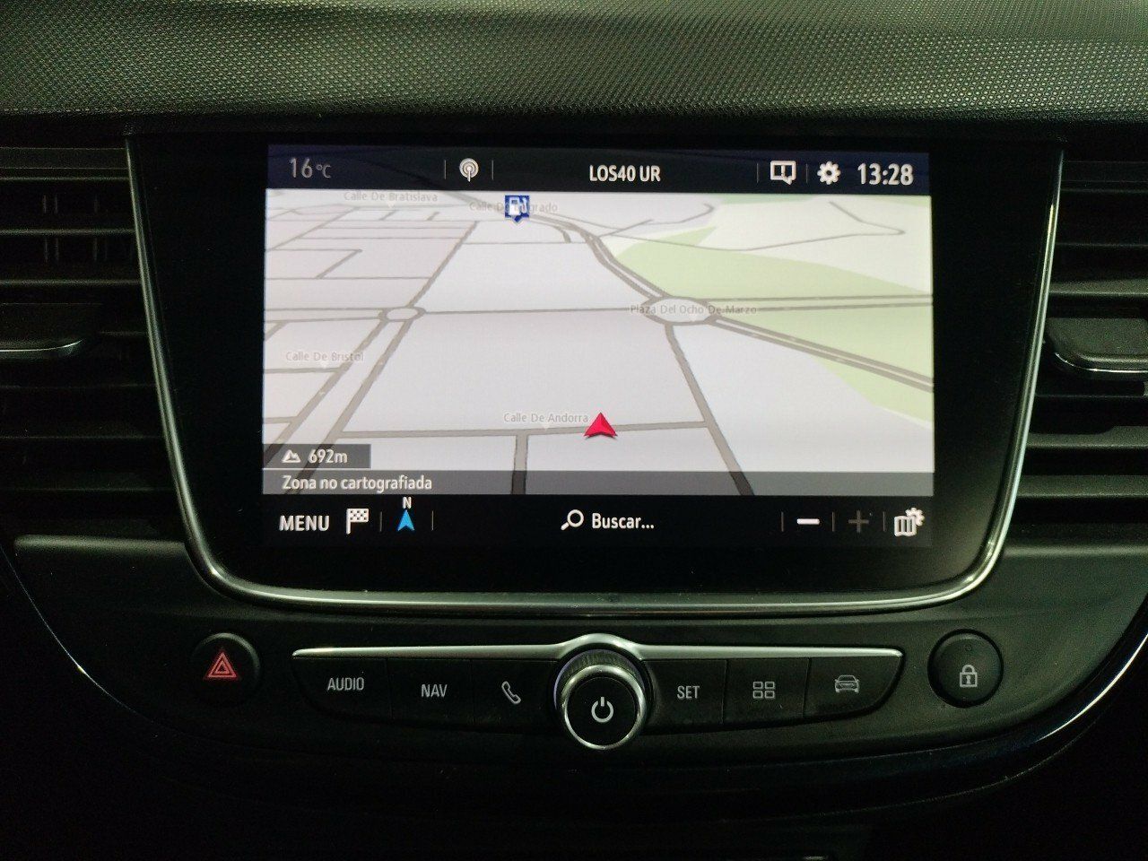 Foto Opel Crossland X 15