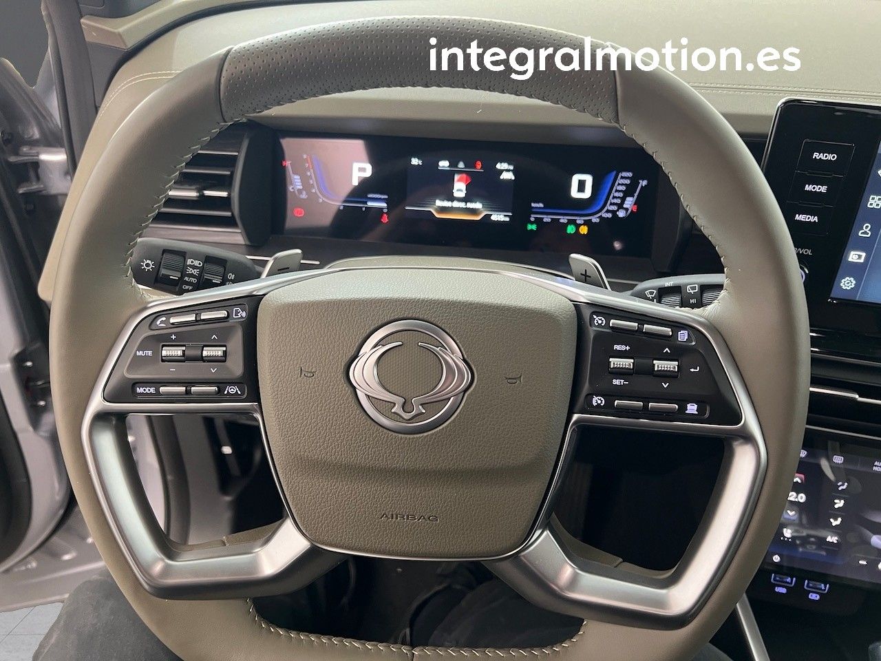 Foto SsangYong Torres 17