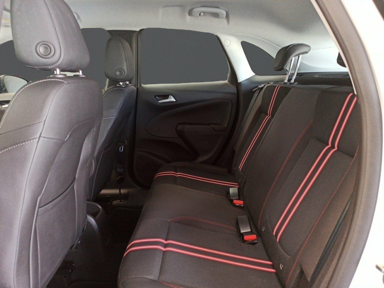 Foto Opel CrossLand 24