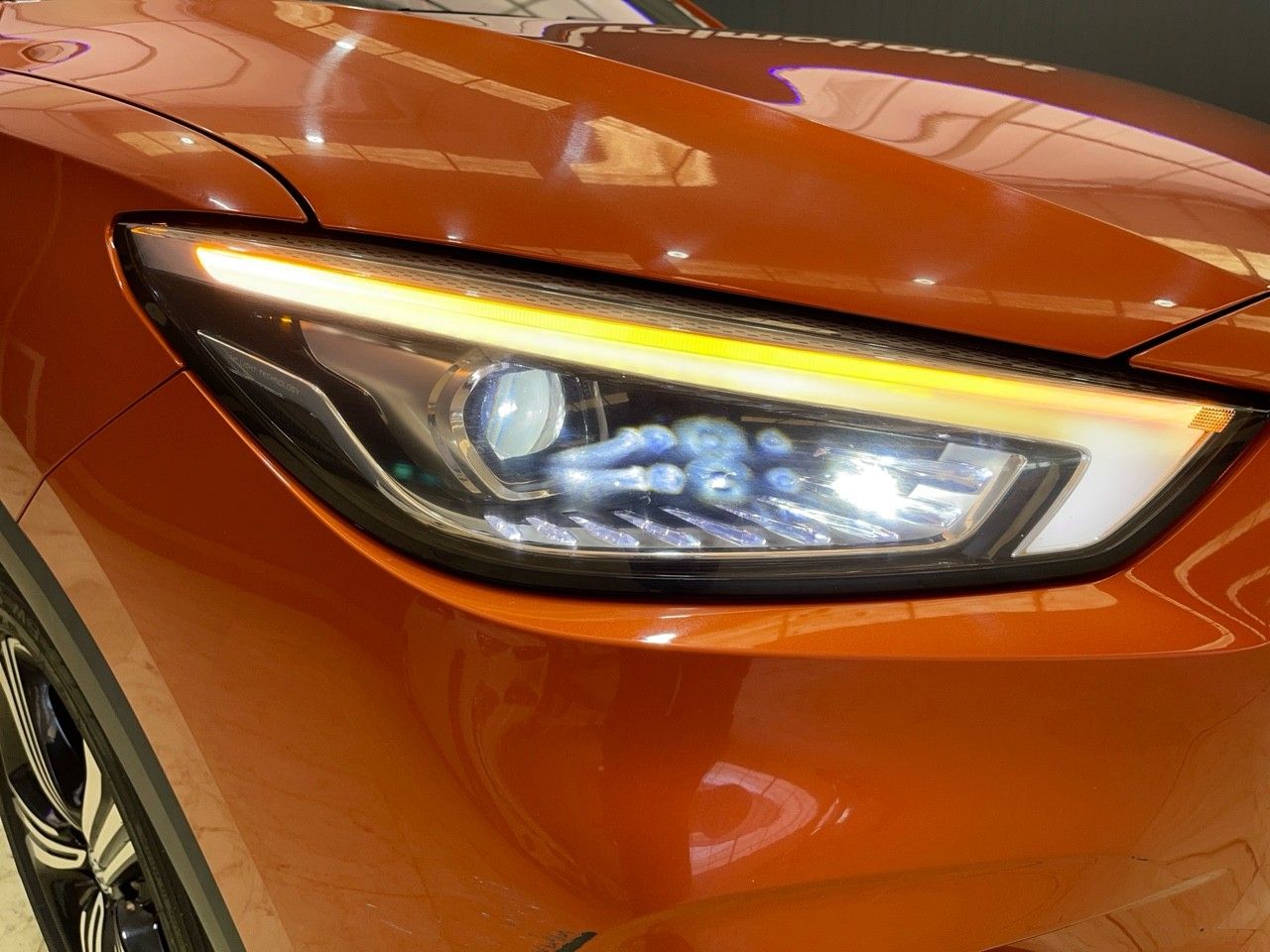 Foto MG ZS 11