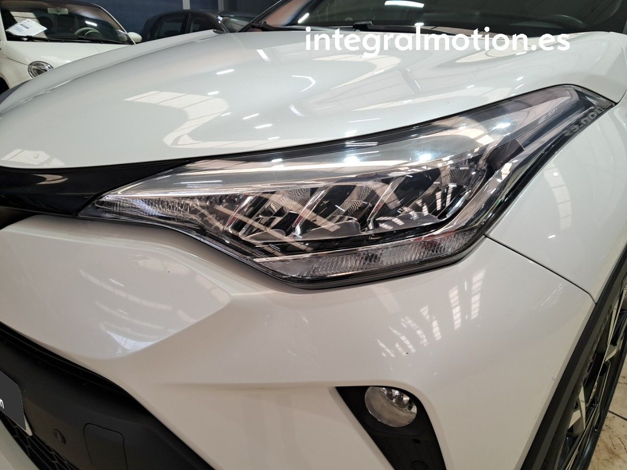 Foto Toyota C-HR 27