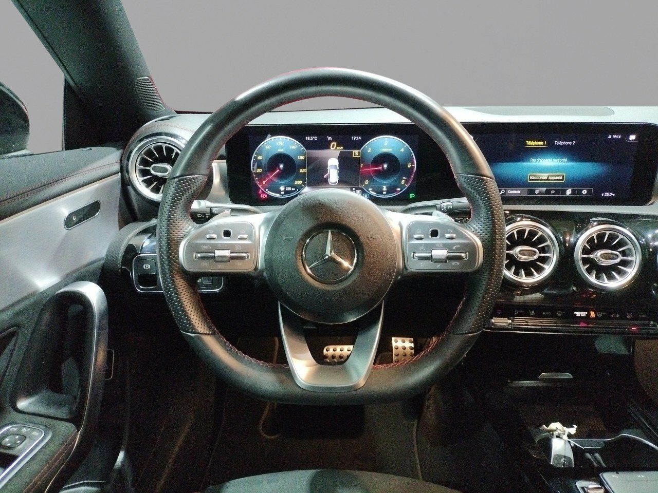 Foto Mercedes-Benz Clase CLA 11