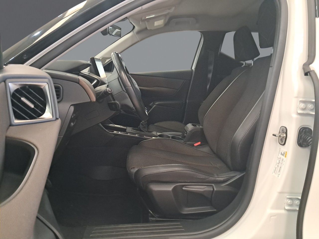Foto DS Automobiles DS 3 6