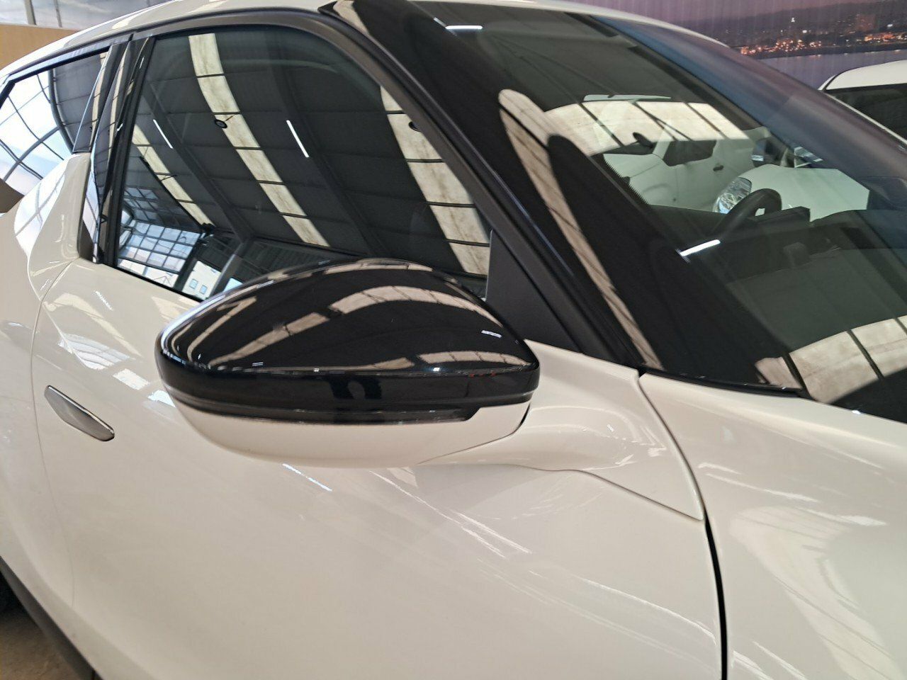 Foto DS Automobiles DS 3 31