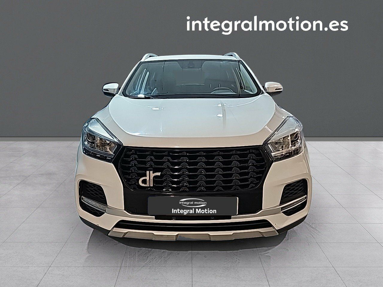 Foto DR Automobiles DR4 2