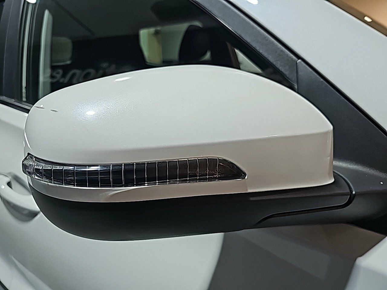 Foto DR Automobiles DR4 19