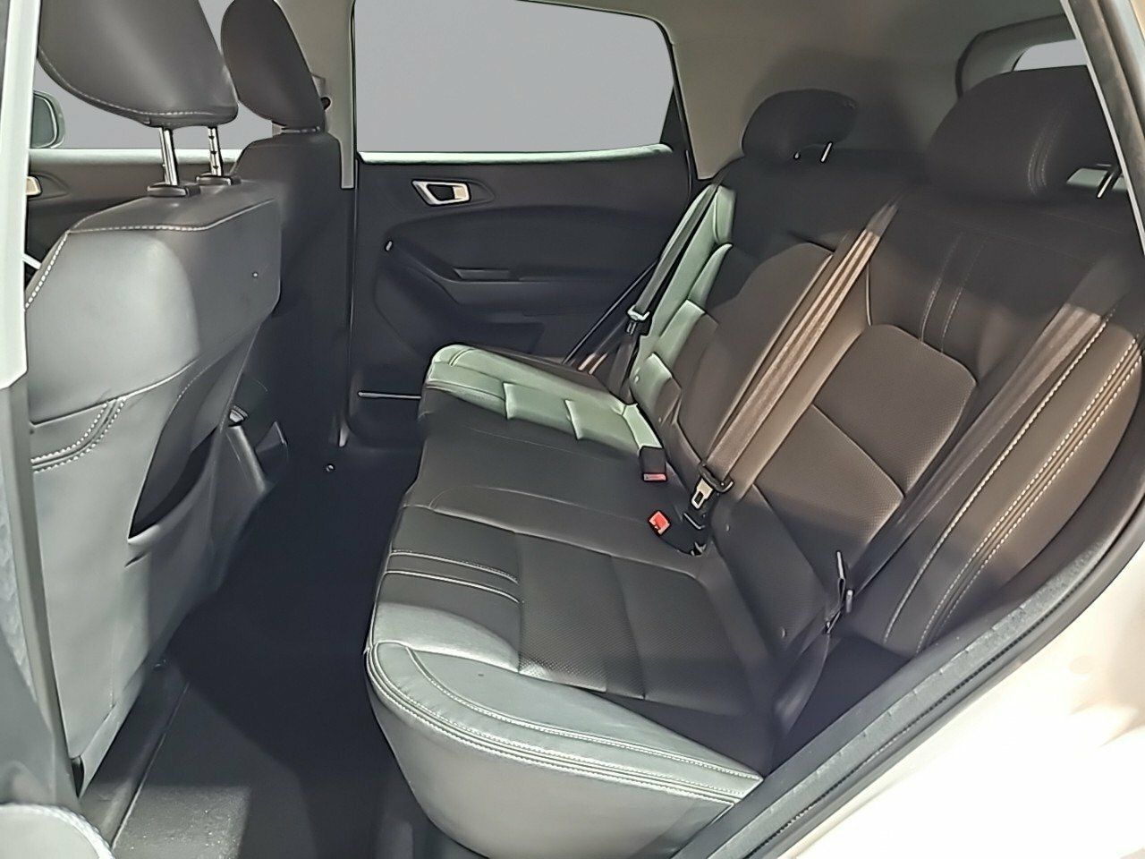 Foto DR Automobiles DR4 27