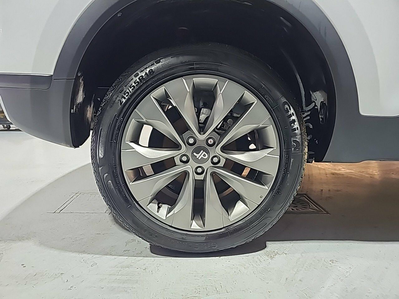 Foto DR Automobiles DR4 29
