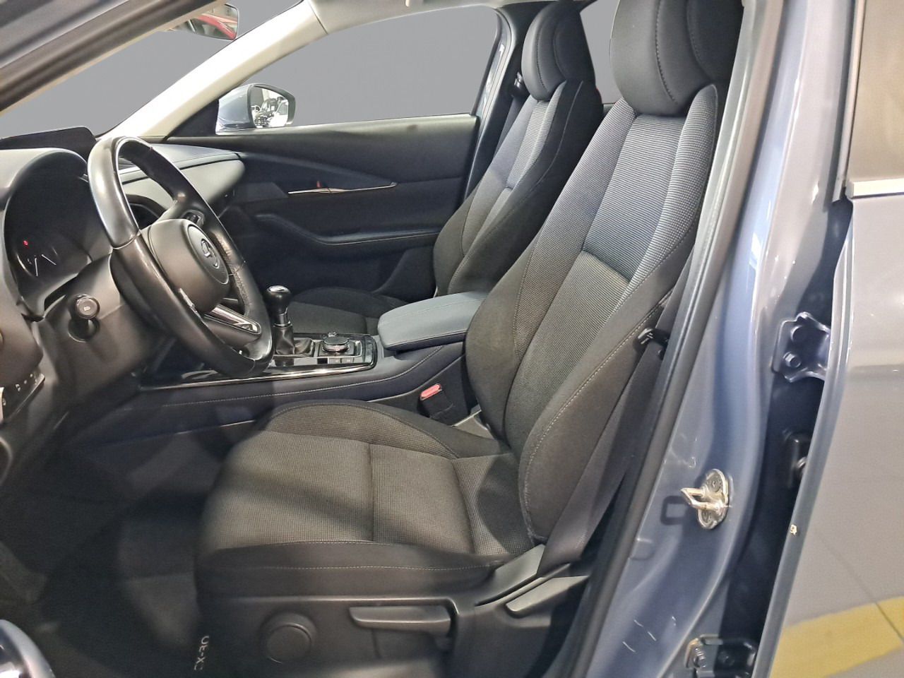 Foto Mazda CX-30 6