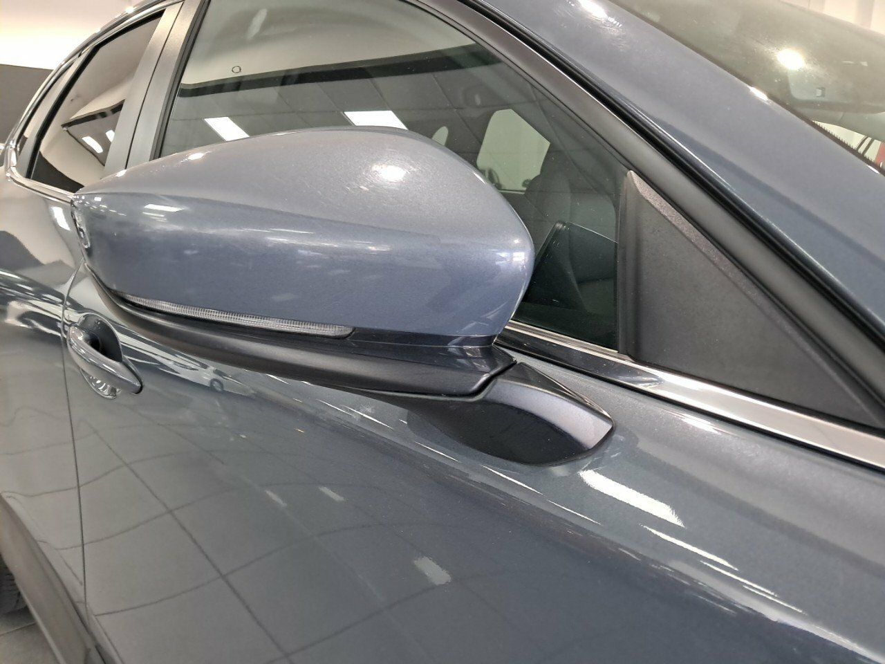 Foto Mazda CX-30 31